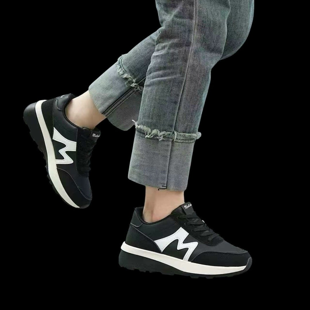 кроссовки женскиe,,повседневные кроссовки,спортивная ,модные кроссовки