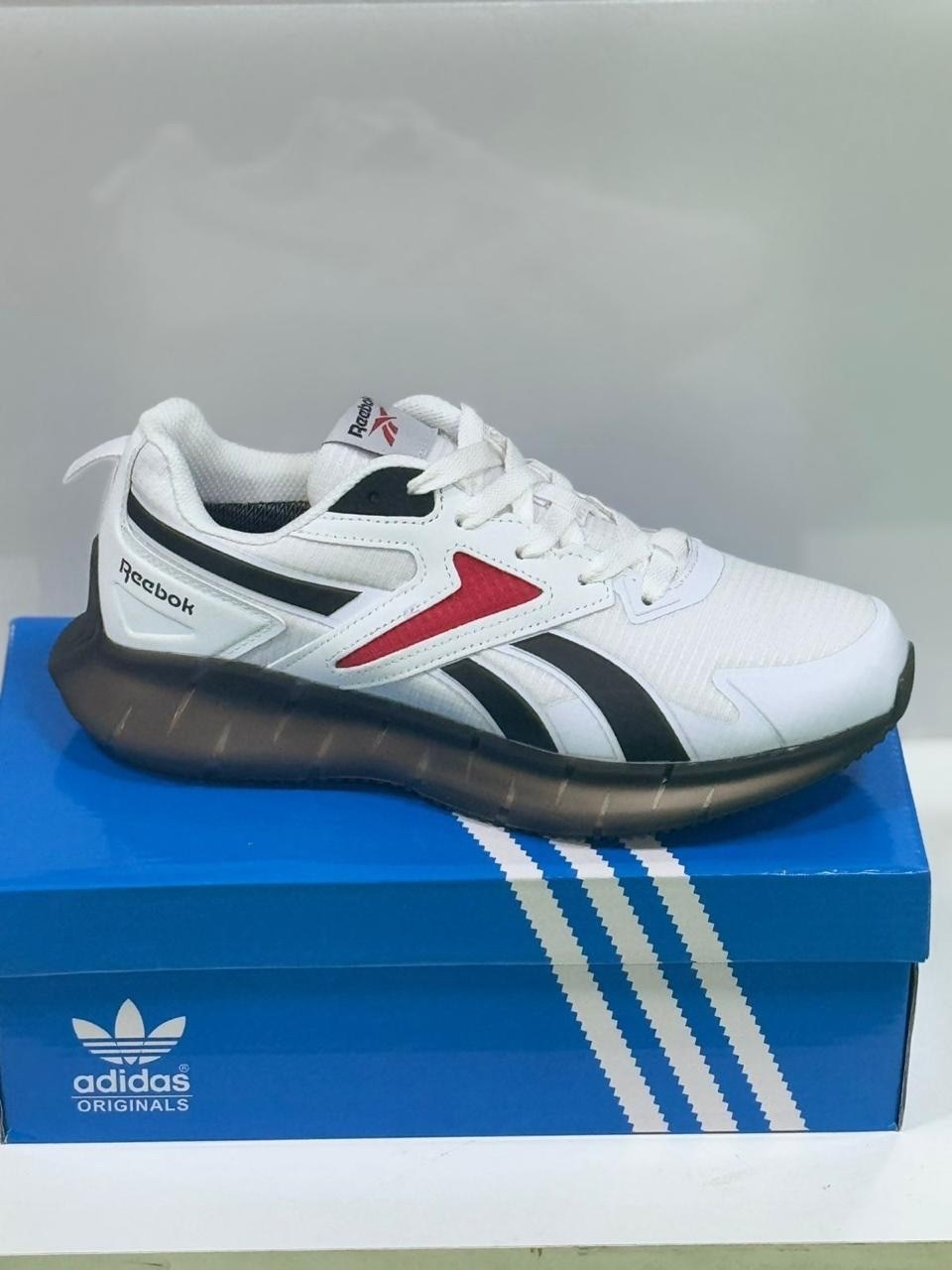 кроссовки reebok,мужские кроссовки reebok,кроссовки,женские кроссовки reebok,кроссовки reebok royal