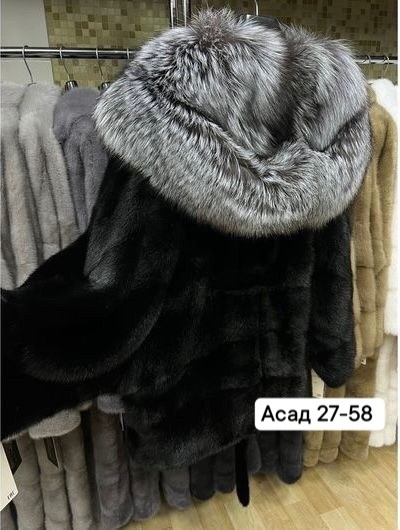 шубка из меха европейской норки с капюшоном из меха чернобурки,шуба норковая с капюшоном из чернобурки,шубка из меха европейской норки с капюшоном из меха чернобурой,шубка из меха европейской норки с
