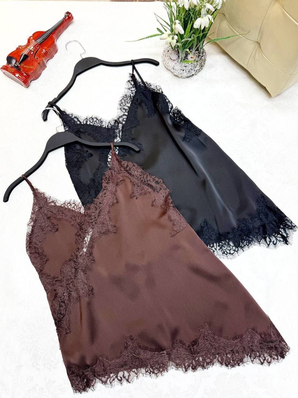 zara топ в бельевом стиле с кружевом zw collection,zara топ в бельевом стиле с кружевом zw collection черный,топ в бельевом стиле с кружевом черный,zara топ в бельевом стиле с кружевом,топ в бельевом