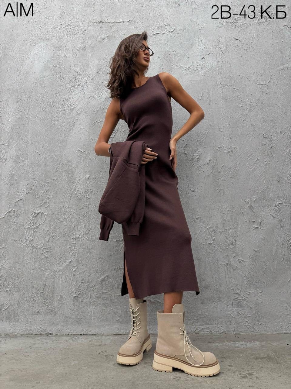 трикотажный костюм с юбкой миди kovclo 247304023,костюм трикотажный с юбкой,трикотажные костюмы,элегантные костюмы,трикотажный костюм с юбкой миди kovclo