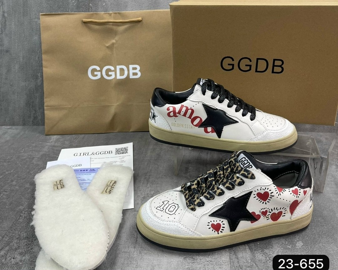 ,женская ,кеды кроссовки,женские кроссовки,модная женская