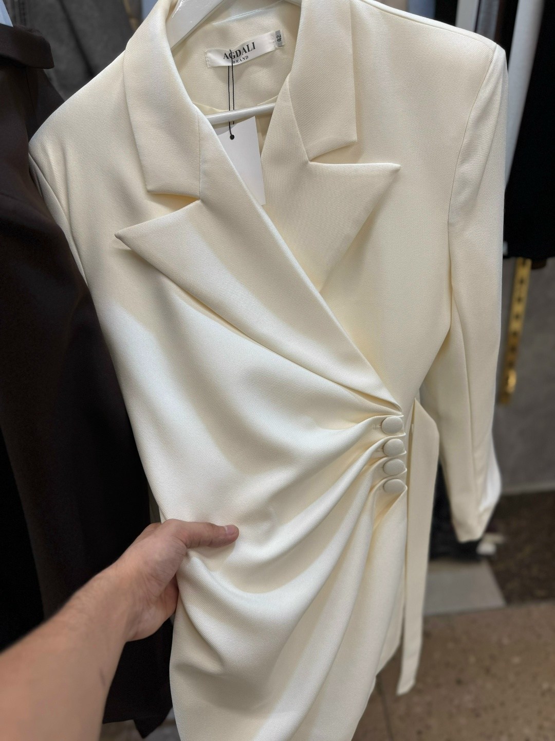 платье пиджак,стильные наряды,черное платье пиджак,одежда стильная