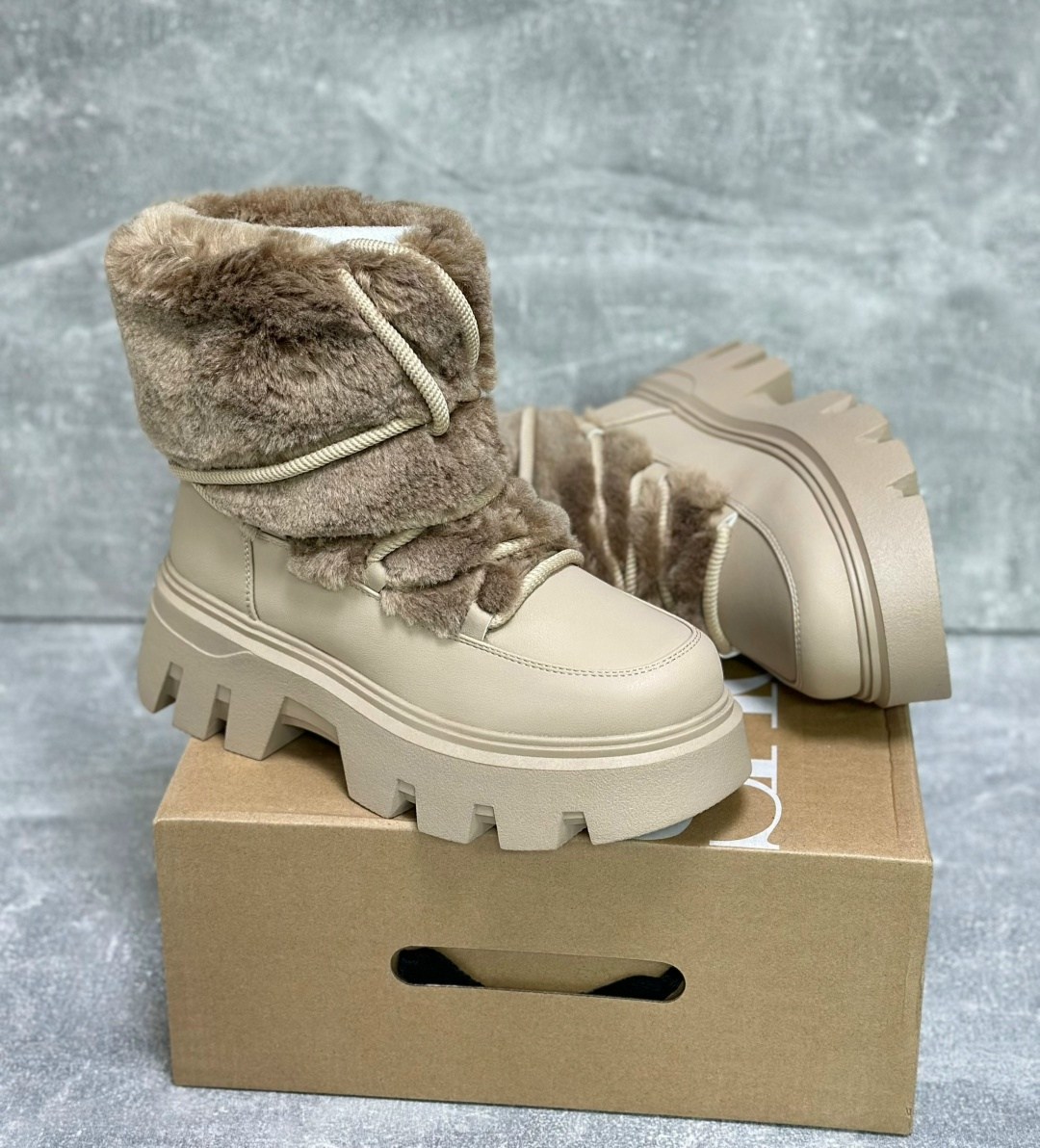 зимняя женская ,дутики женские,зимние женские угги,,дутики