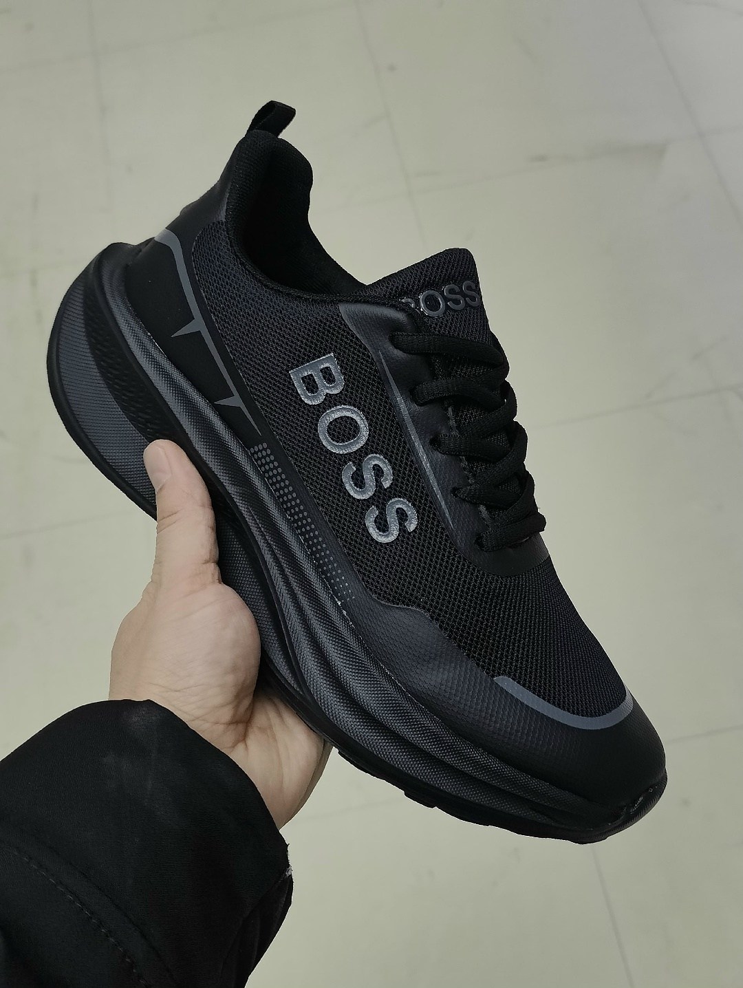 ,кроссовки женскиe,мужские кроссовки,кроссовки boss,кроссовка мужской