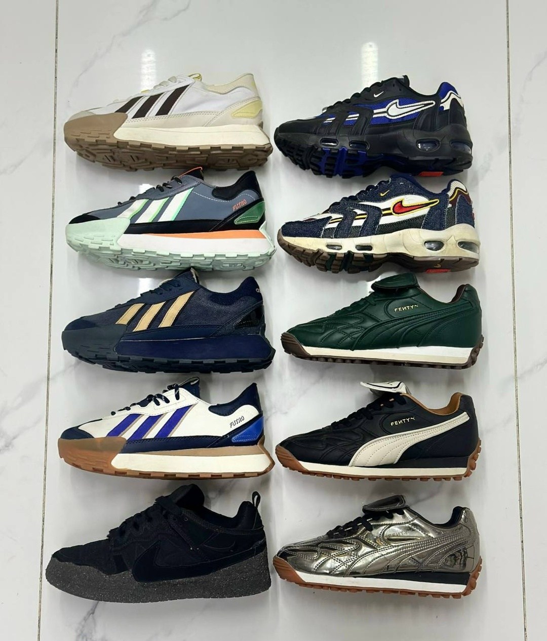 кроссовки,спортивная ,adidas кроссовки,кроссовки адидас,повседневные кроссовки