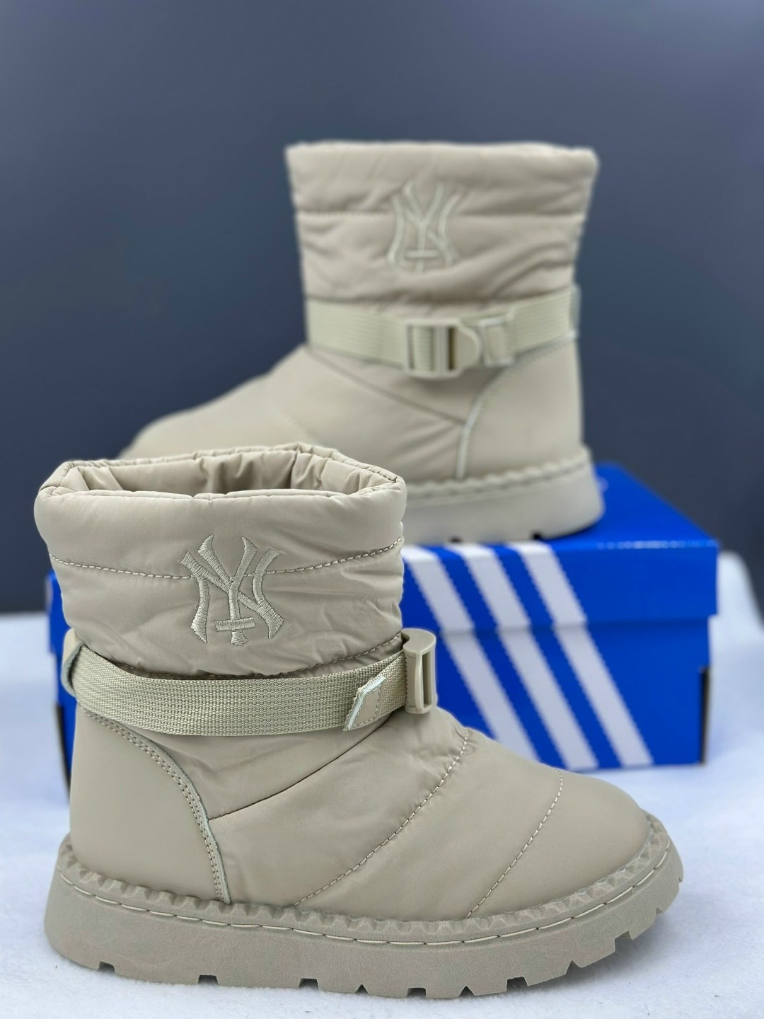 дутики женские адидас,дутики женские,дутики,сапоги дутыши женские зимние белые адидас,дутики адидас женские зимние