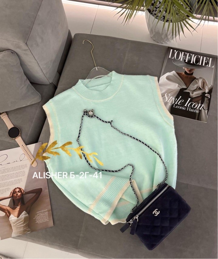 женский вязаный жилет,жилетка женская,вязаные жилеты,вязанная жилетка,жилет