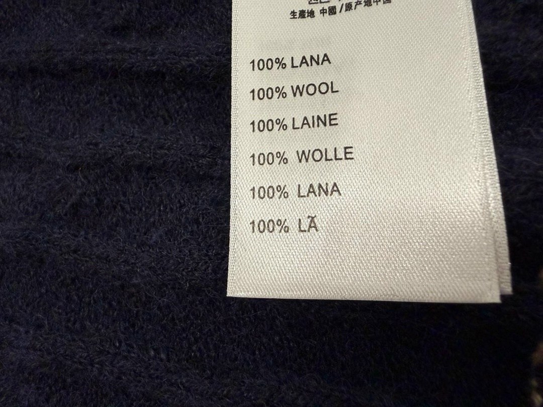 трикотажный свитер,женские свитера,свитер миу миу,свитер,свитер miu miu