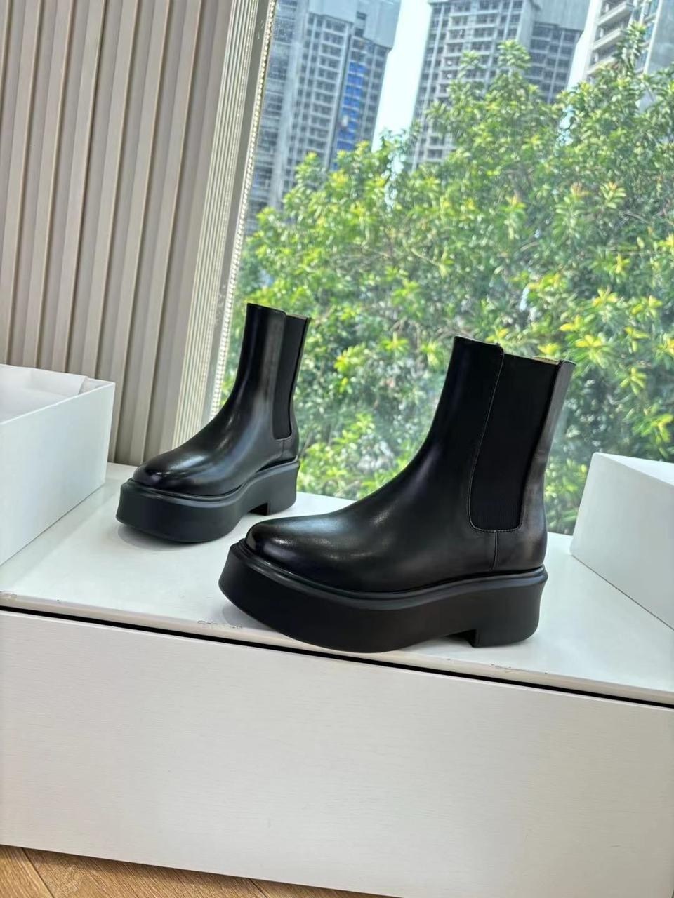 ,замшевые ботинки,платформа ,ботинки женские,женская