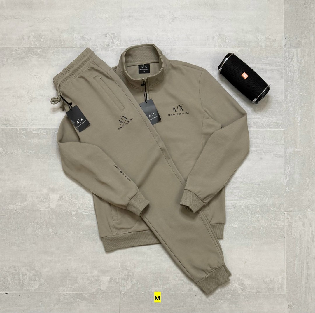 костюм спортивный мужской,костюм emporio armani ea7 regular fit grey tracksuit,спортивный костюм armani,emporio armani grey tracksuit,спортивный костюм
