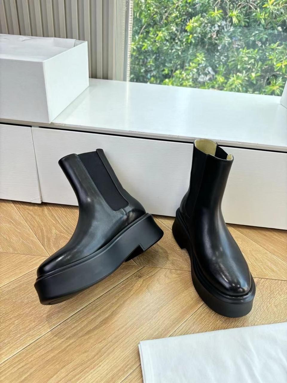 ,замшевые ботинки,платформа ,ботинки женские,женская