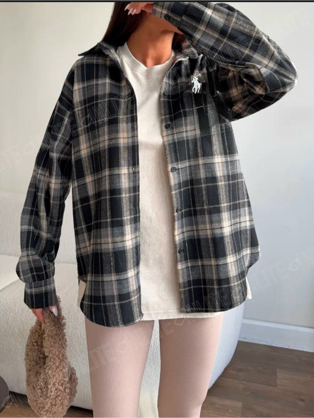 рубашка в клетку женская теплая оверсайз без кармана,женская рубашка в клетку оверсайз,рубашка в клетку оверсайз kako govana,рубашка оверсайз в клетку thirteen brand,рубашка в клетку оверсайз на кнопк