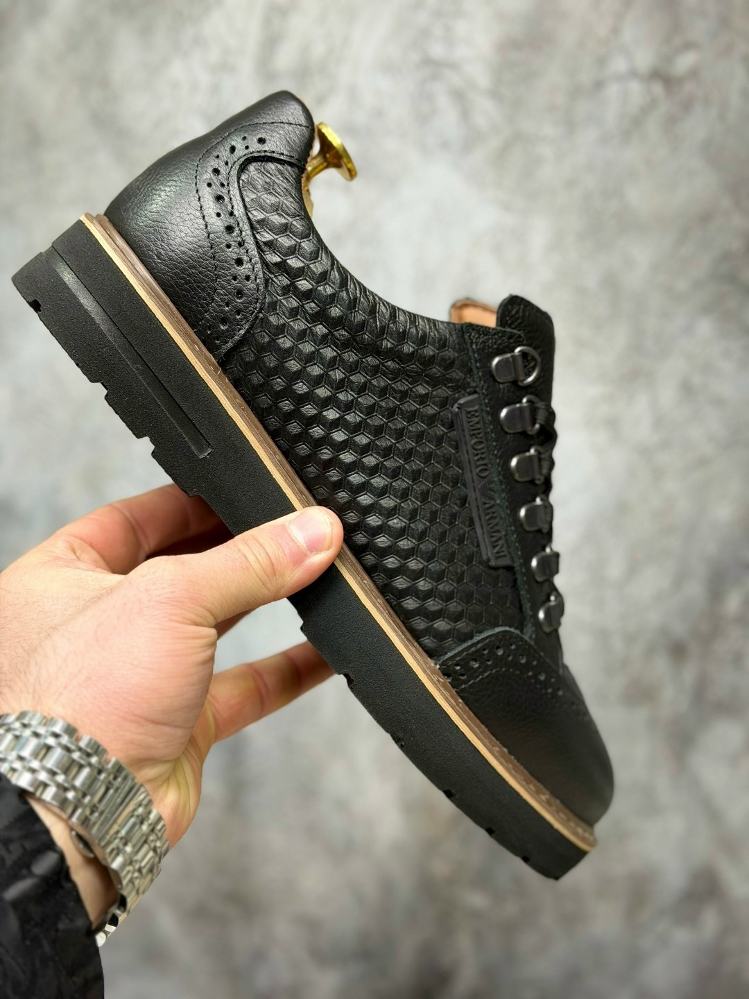 мужские кроссовки кожаные,,мужская ,кроссовки мужские из натуральной кожи,мужская  кроссовки