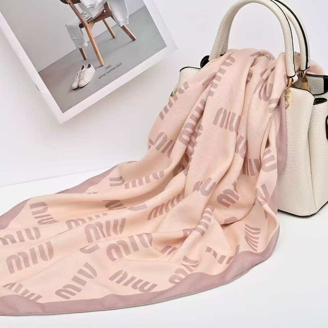 шелковый шарф,женские платки,шелковые платки,шарфы и платки,шарф женские