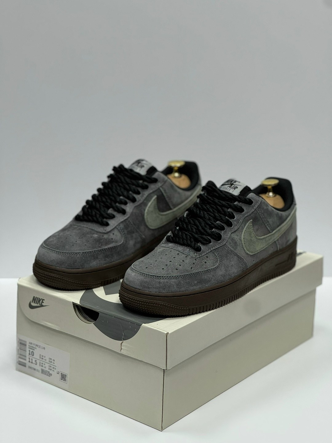 кроссовки nike air force 1,nike air force 1 low,кроссовки nike air force 1 low,nike air force 1 low grey suede,мужские кроссовки nike air force 1 low