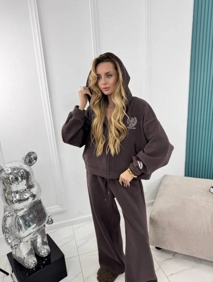 костюм спортивный,женский спортивный костюм,женский костюм,костюм