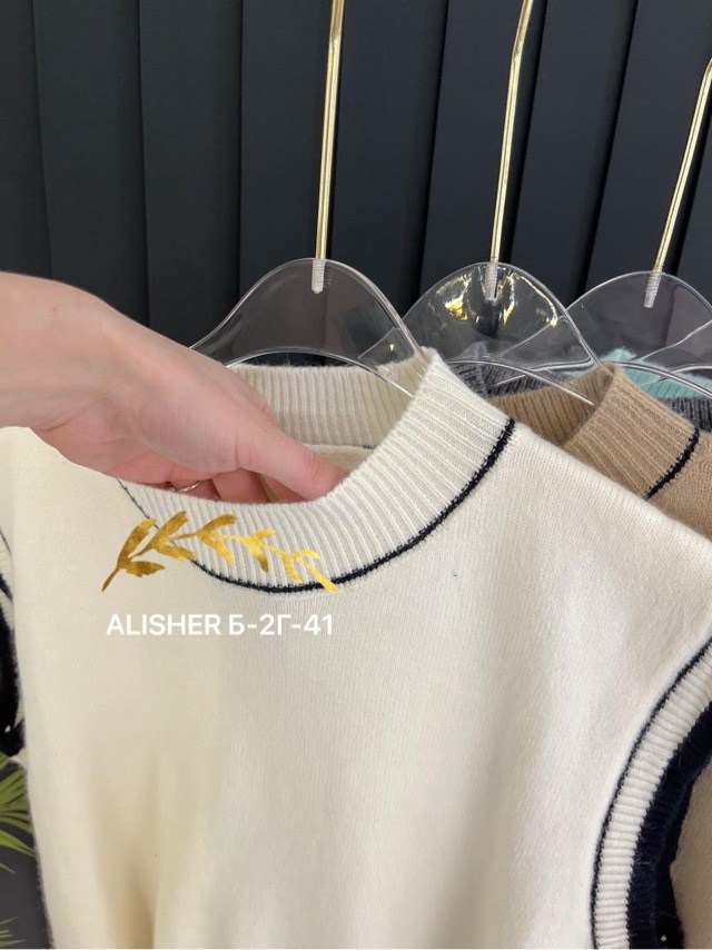 женский вязаный жилет,жилетка женская,вязаные жилеты,вязанная жилетка,жилет