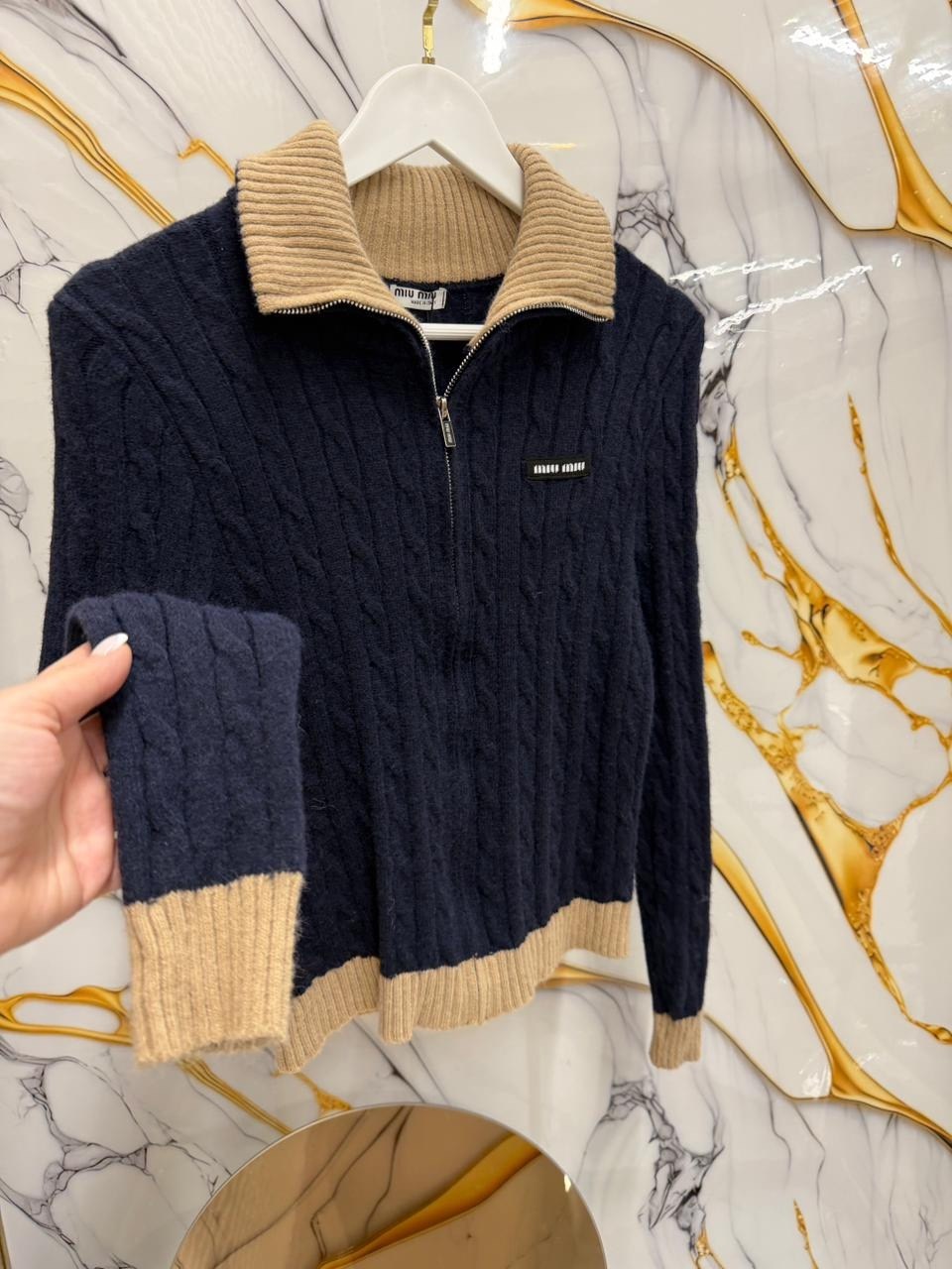 трикотажный свитер,женские свитера,свитер миу миу,свитер,свитер miu miu