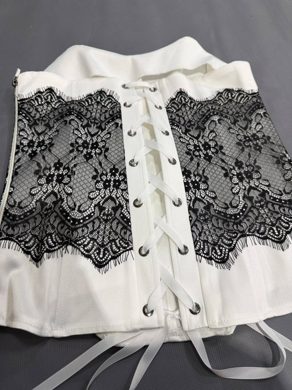 девушка,казахстанская певица,модель в,девушка с,нарядная блузка