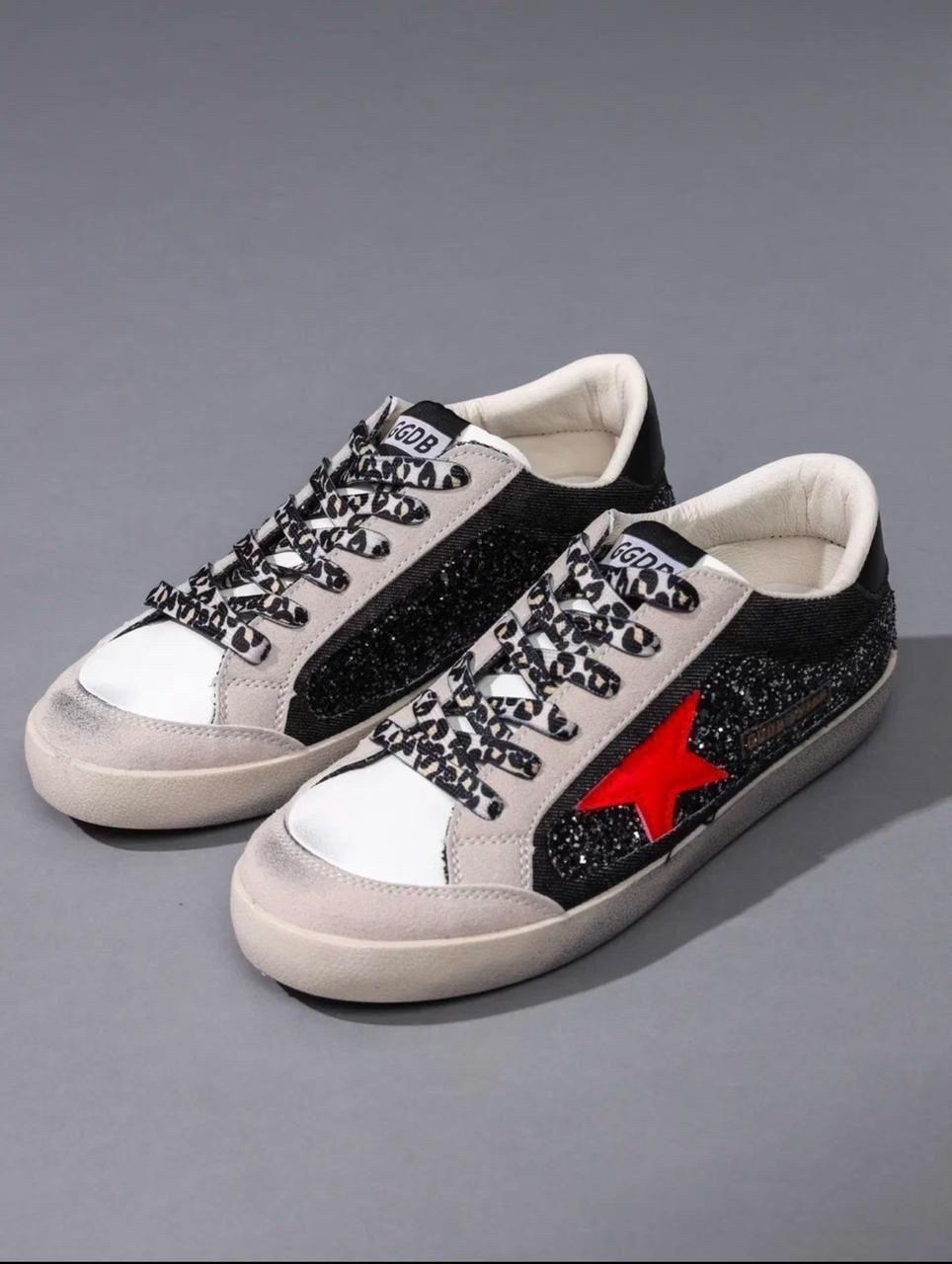 кроссовки golden goose с пайетками на платформе,,кроссовки golden goose,кеды golden goose,кеды стильные со звездочкой