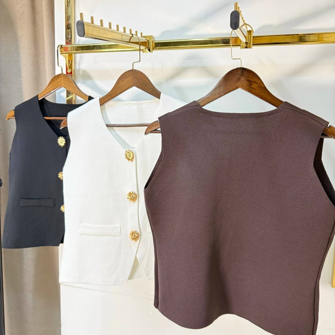 жилетка женская,женский жилет,жилетка женская костюмная,жилет,костюм с жилетом брючный шоколадный