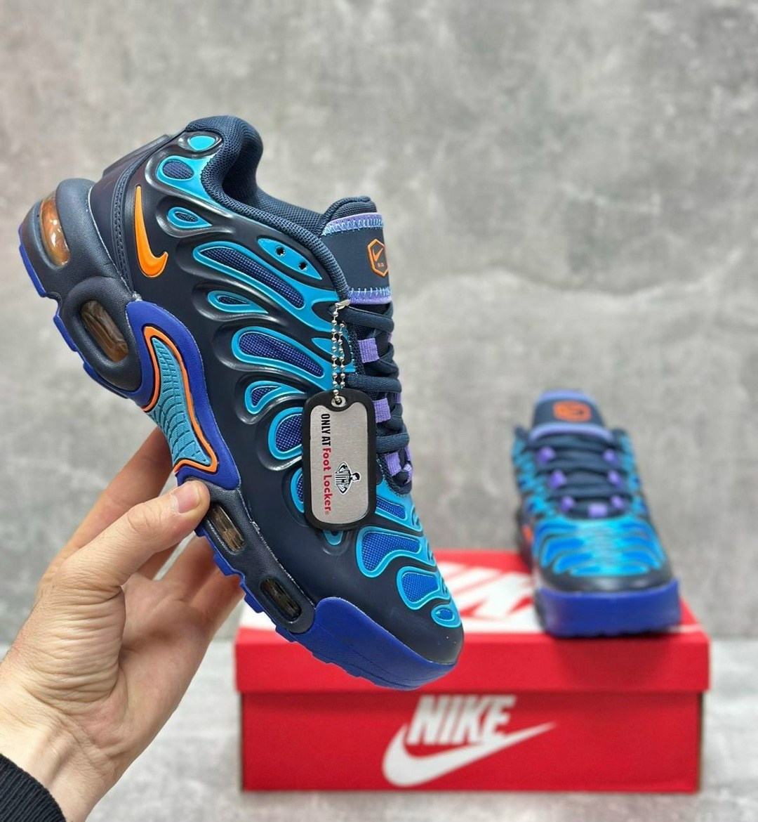 кроссовки nike air max plus,кроссовки,мужские кроссовки nike air max tn plus,кроссовки nike air max plus tn,спортивная