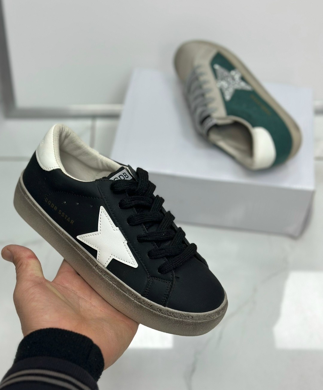 ,кожаные кеды golden goose superstar premium,кеды golden goose,кроссовки,golden goose
