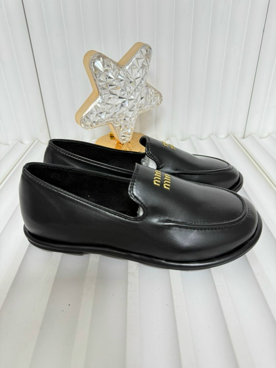 ,женская ,лоферы повседневные,женские лоферы,лоферы модные