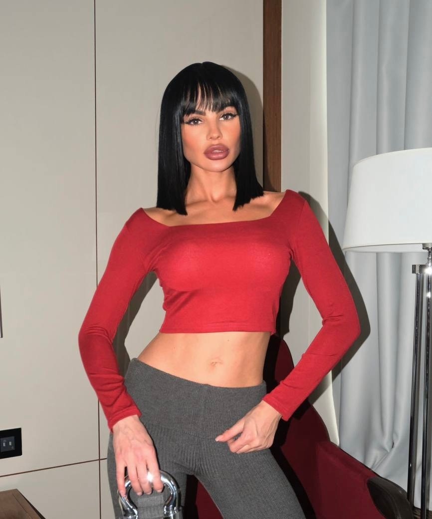 девушка,кофта,красива девушка,кофточка женская,олеся рожкова