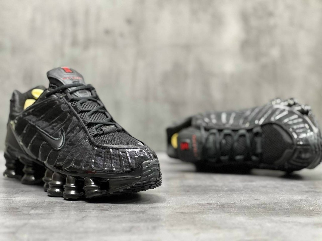 кроссовки nike shox tl,кроссовки nike air max tn plus,кроссовки мужские nike,кроссовки nike shox,мужские кроссовки