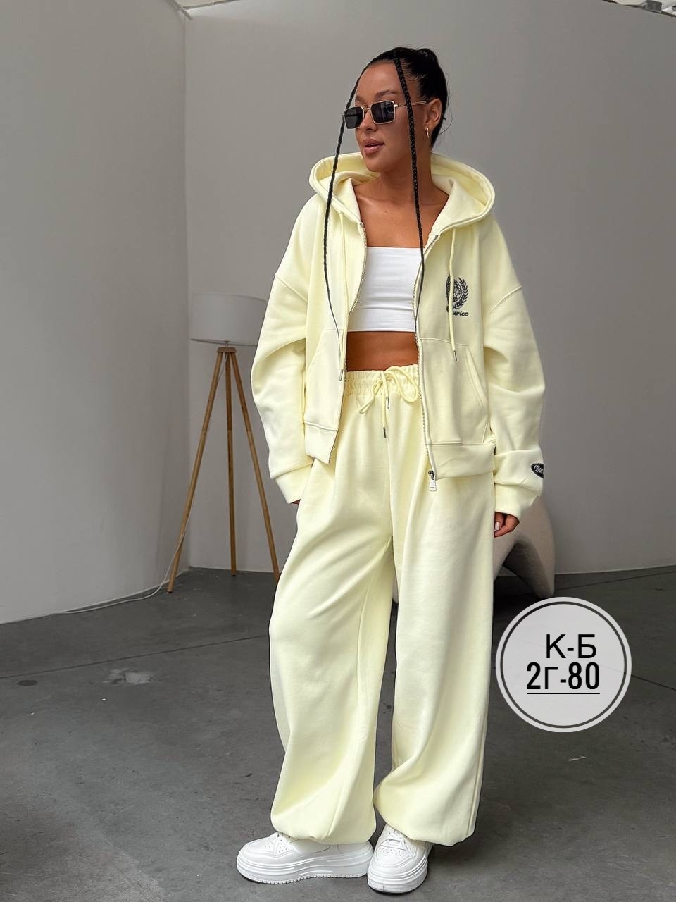 спортивный костюм женский,костюм спортивный jillee,спортивный костюм,спортивный костюм miu miu женский,женский красный костюм miu miu