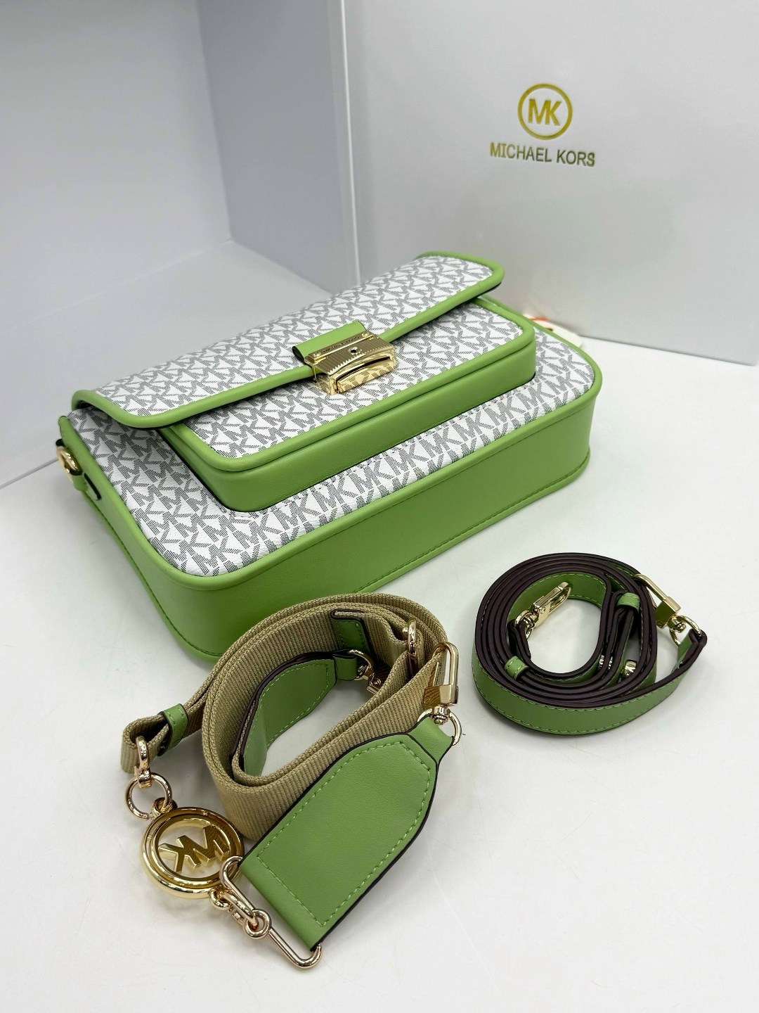 женская сумка michael kors,сумка michael kors,michael kors сумка кросс-боди,женская сумка michael kors через плечо,сумка через плечо michael kors