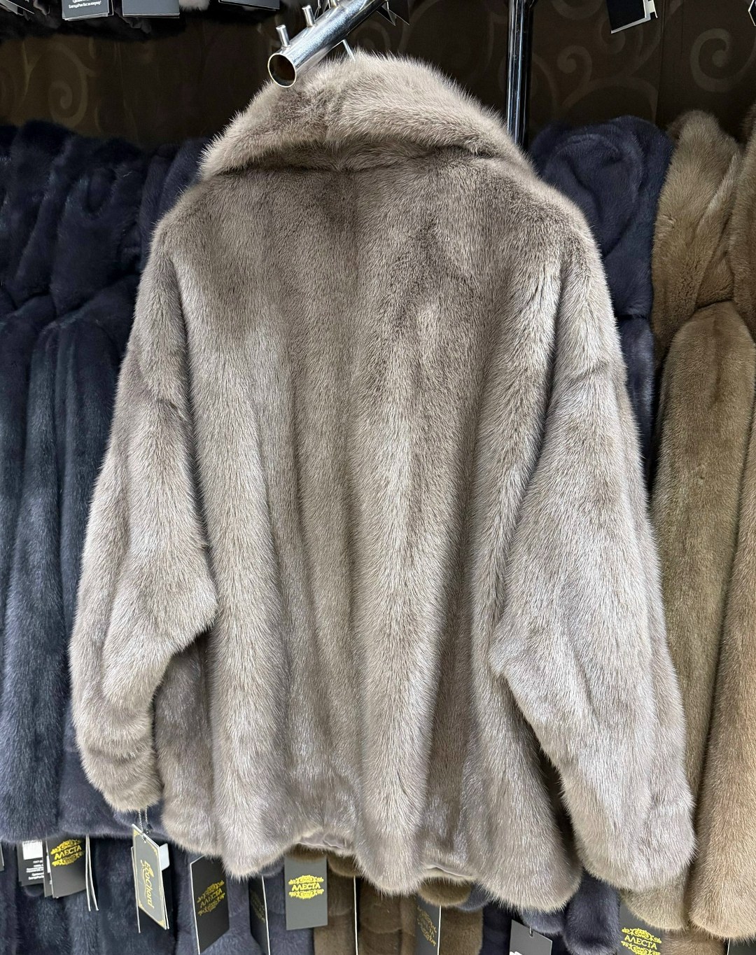 шуба норковая,шубка из меха европейской норки с английским воротником,шуба,женская норковая шуба,шуба норковая автоледи