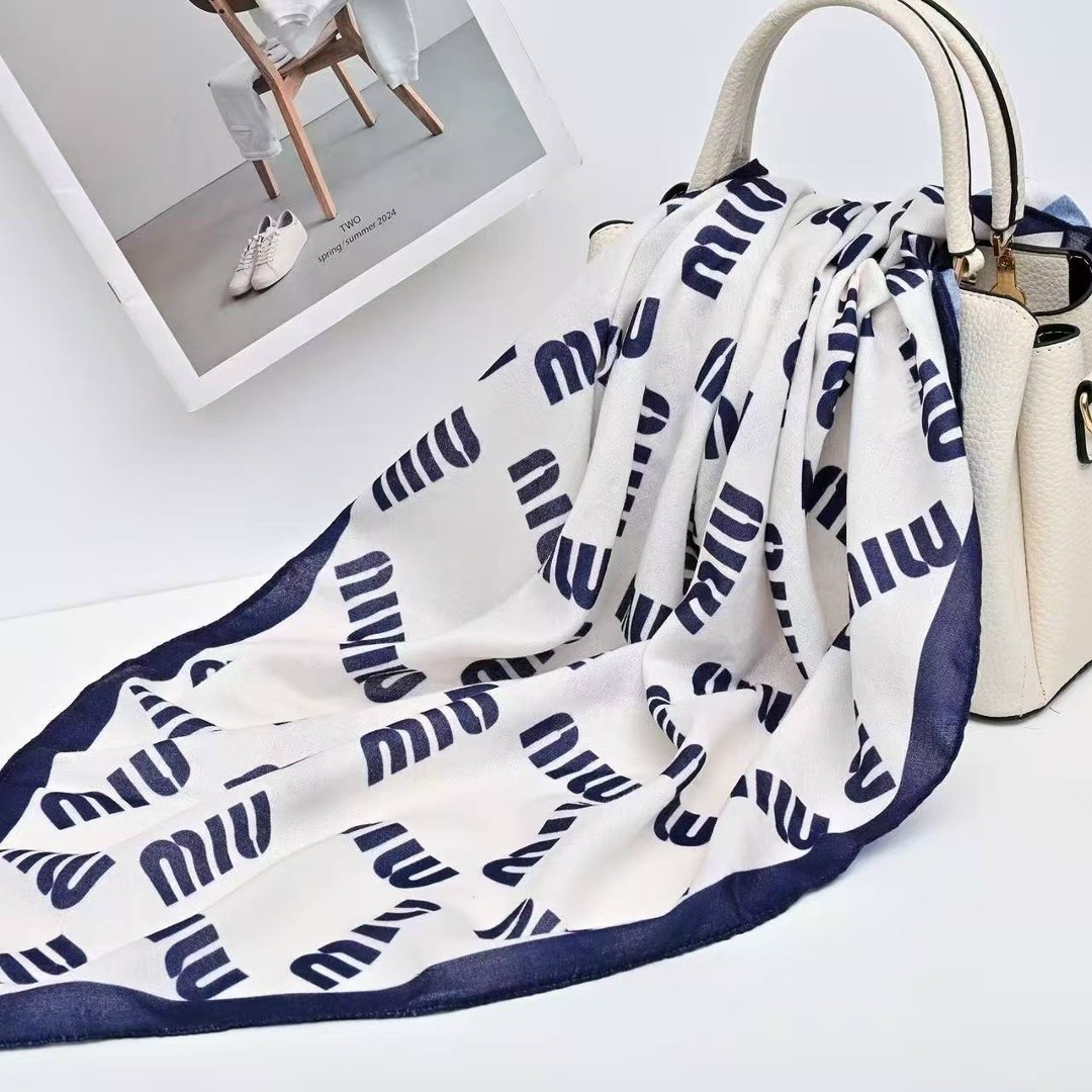 шелковый шарф,женские платки,шелковые платки,шарфы и платки,шарф женские