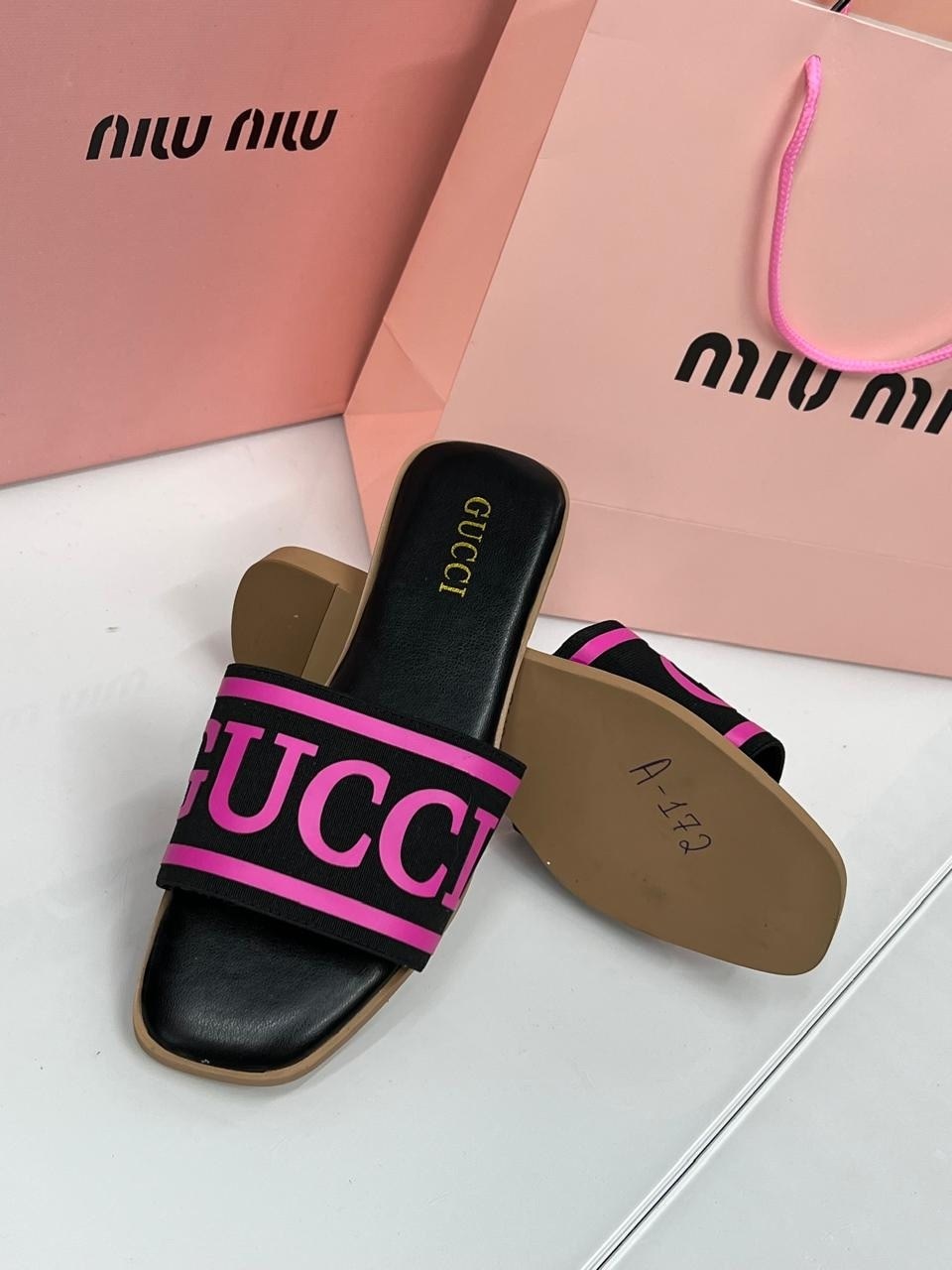 шлепанцы gucci,,новые шлепки,женские шлепанцы,модные тапочки