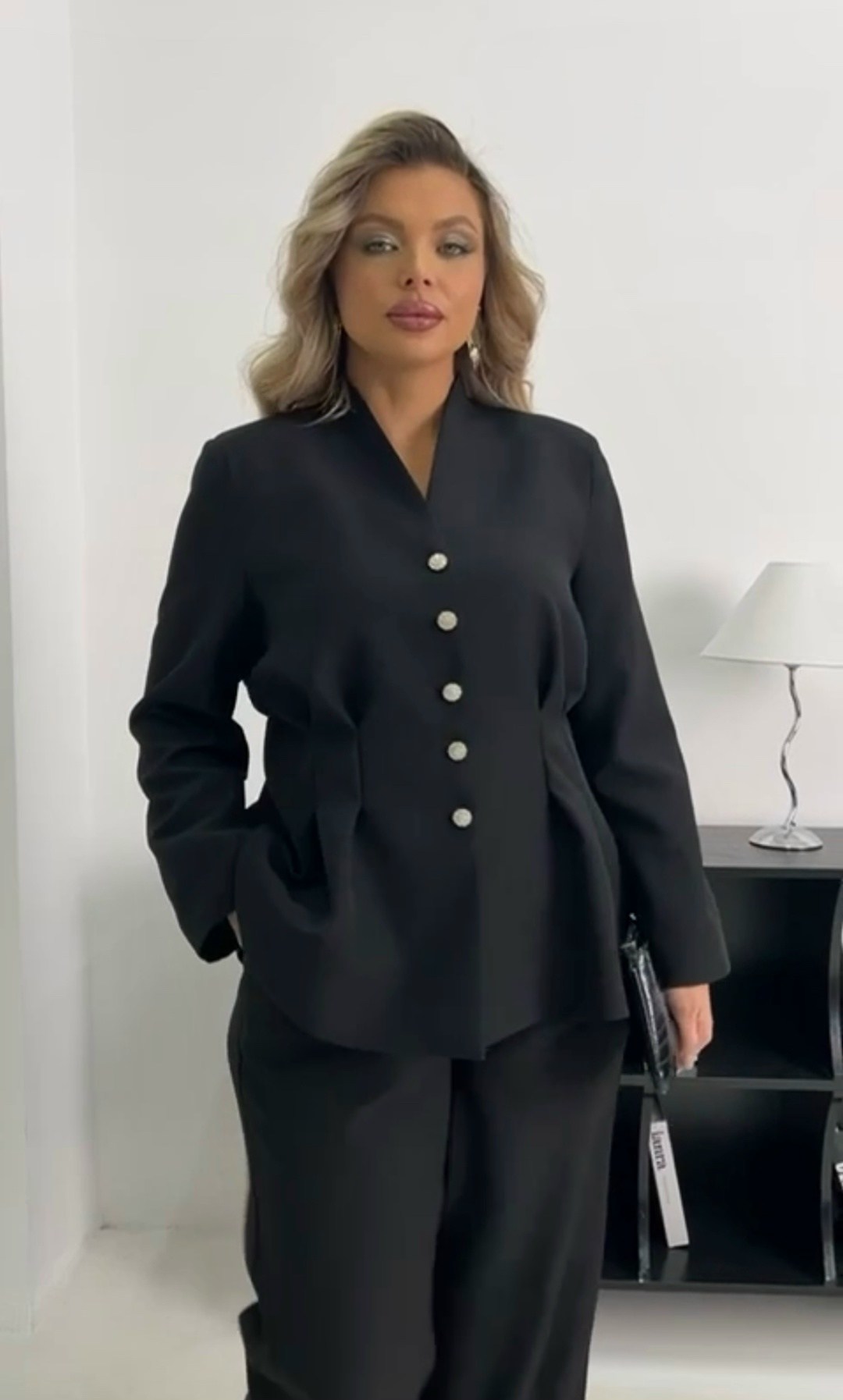 брючный костюм dilana vip 2026 черный,брючный костюм dilana vip 2026 черный двойка,брючный костюм dilanavip 2026 черный двойка черный размер 46-56,брючный костюм dilanavip м-1993 черный тройка,брючный