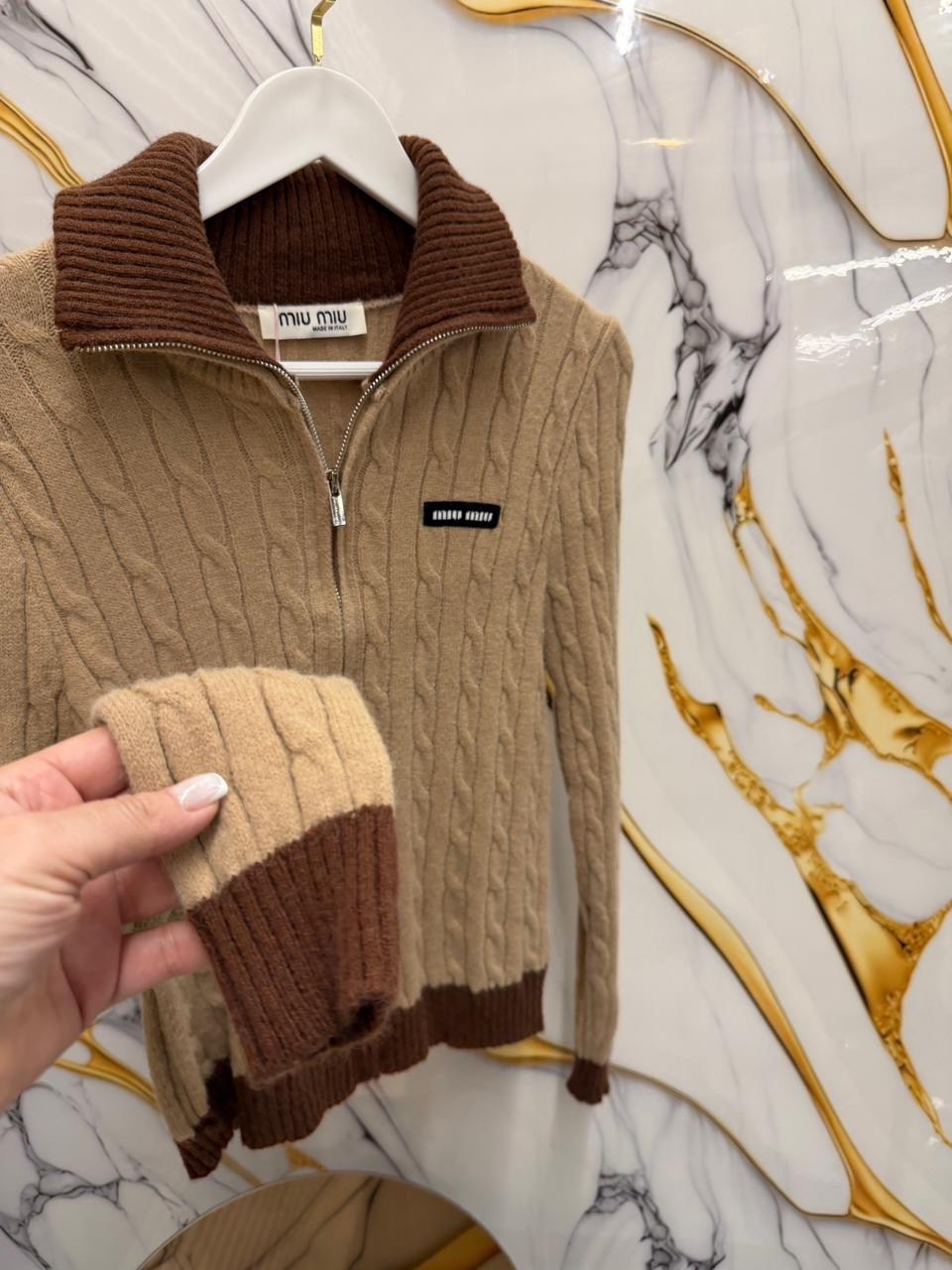 трикотажный свитер,женские свитера,свитер миу миу,свитер,свитер miu miu