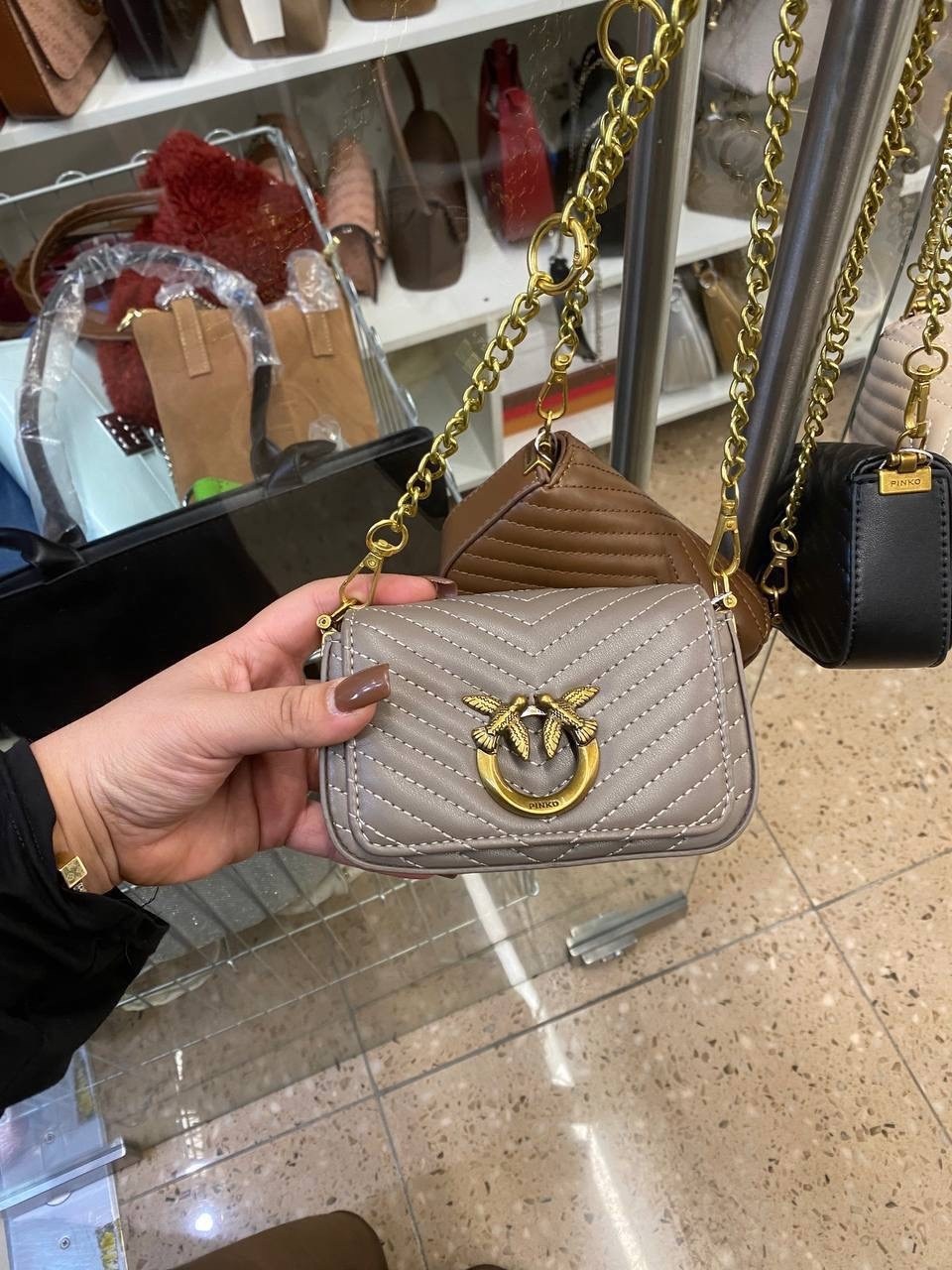 сумка pinko,pinko сумка на плечо,сумка женская pinko,сумка pinko оригинал,брендовые сумочки