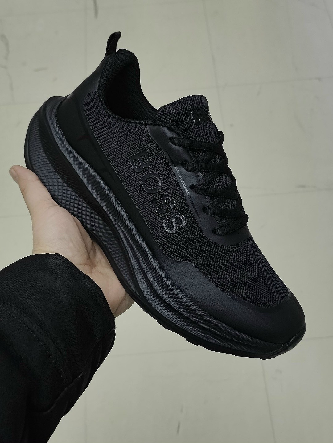 ,кроссовки женскиe,мужские кроссовки,кроссовки boss,кроссовка мужской