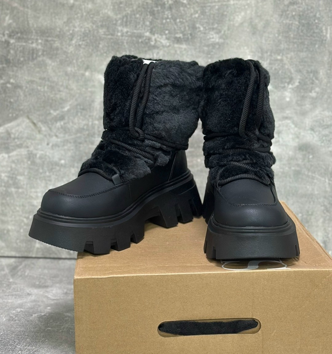 зимняя женская ,дутики женские,зимние женские угги,,дутики