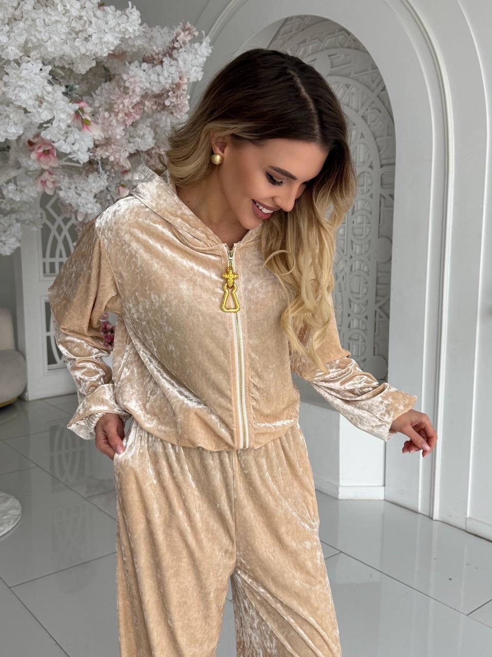велюровый костюм женский,костюм велюровый,костюм женский с брюками,домашний велюровый костюм,костюм из велюра