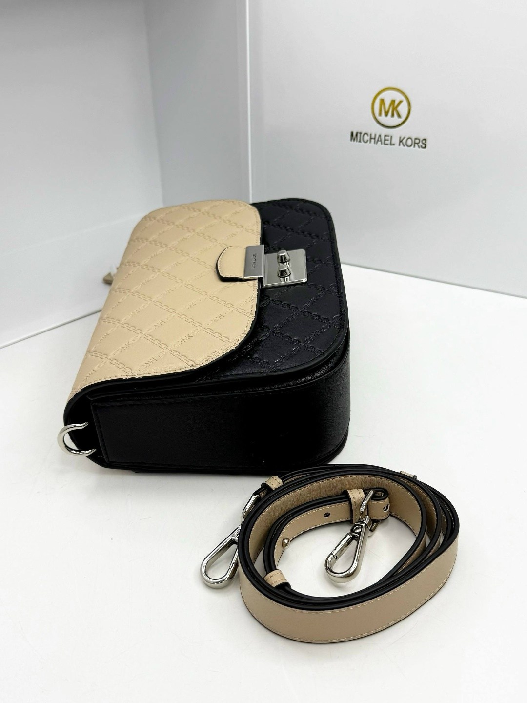 michael kors женская сумка,сумка michael kors натуральная кожа,сумка michael kors,сумка через плечо michael kors,брендовые сумки