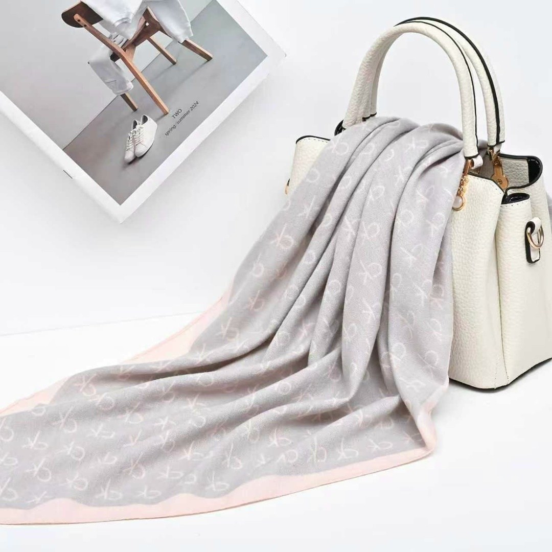 женский шелковый шарф с принтом,шарф женские,шелковый шарф,шарфы для женщин,женский шелковый шарф