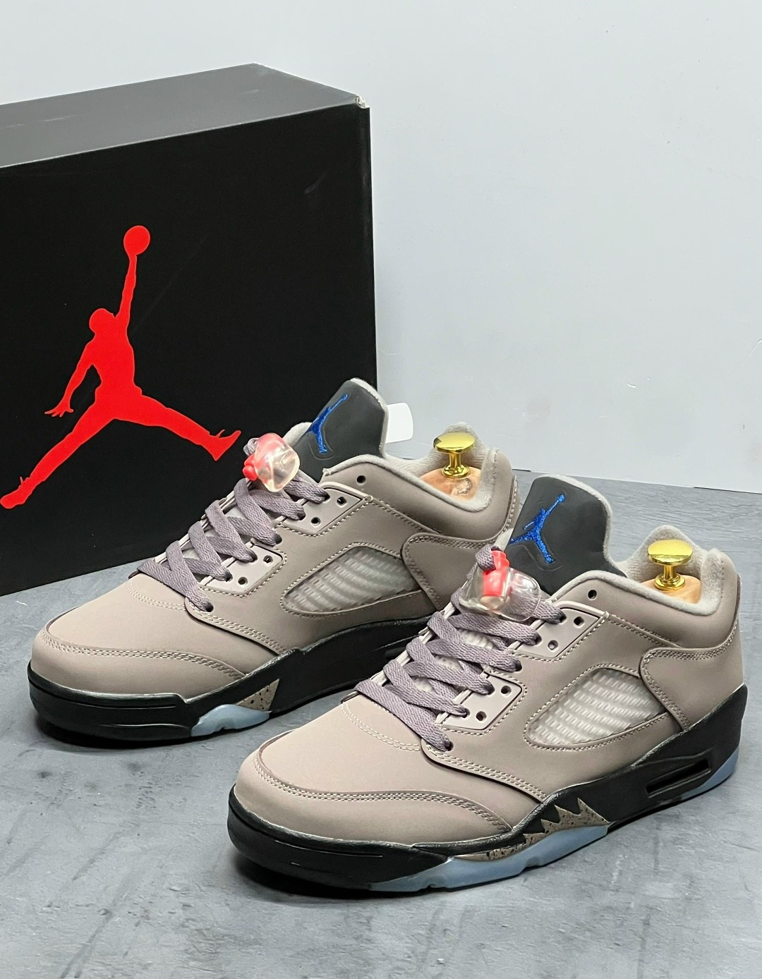 jordan 5 psg,air jordan 5 retro low psg,air jordan 5,nike air jordan 5 retro low psg,air jordan 5 low