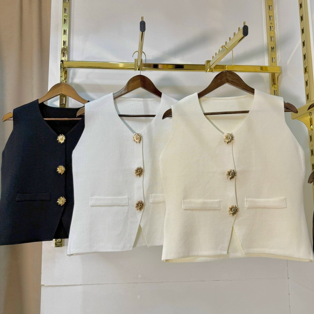 жилетка женская,женский жилет,жилетка женская костюмная,жилет,костюм с жилетом брючный шоколадный