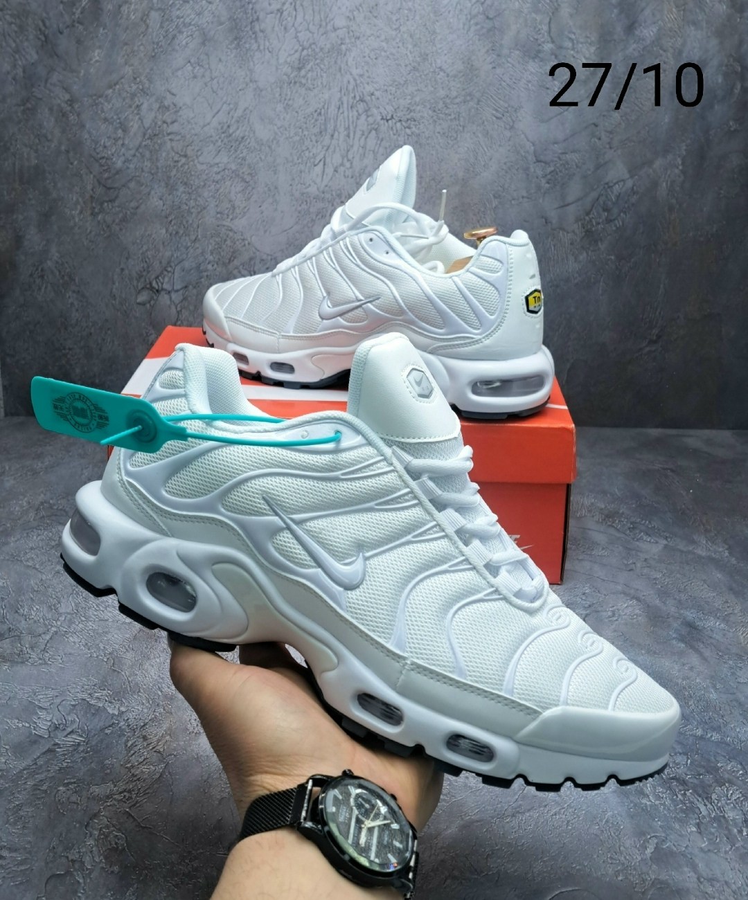 кроссовки nike tn air max plus,nike air max tn plus white,мужские кроссовки nike air max tn plus,nike air max tn plus,кроссовки мужские nike air max tn белые