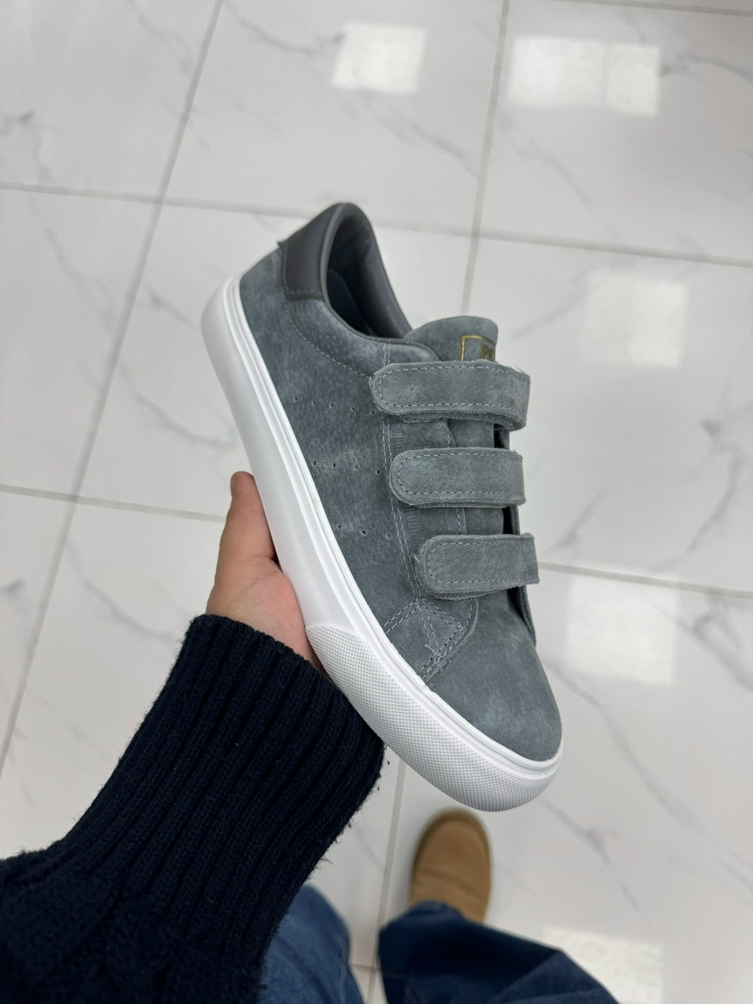 ,замшевые кеды,кеды на липучках,кеды женские замшевые,замшевые кроссовки