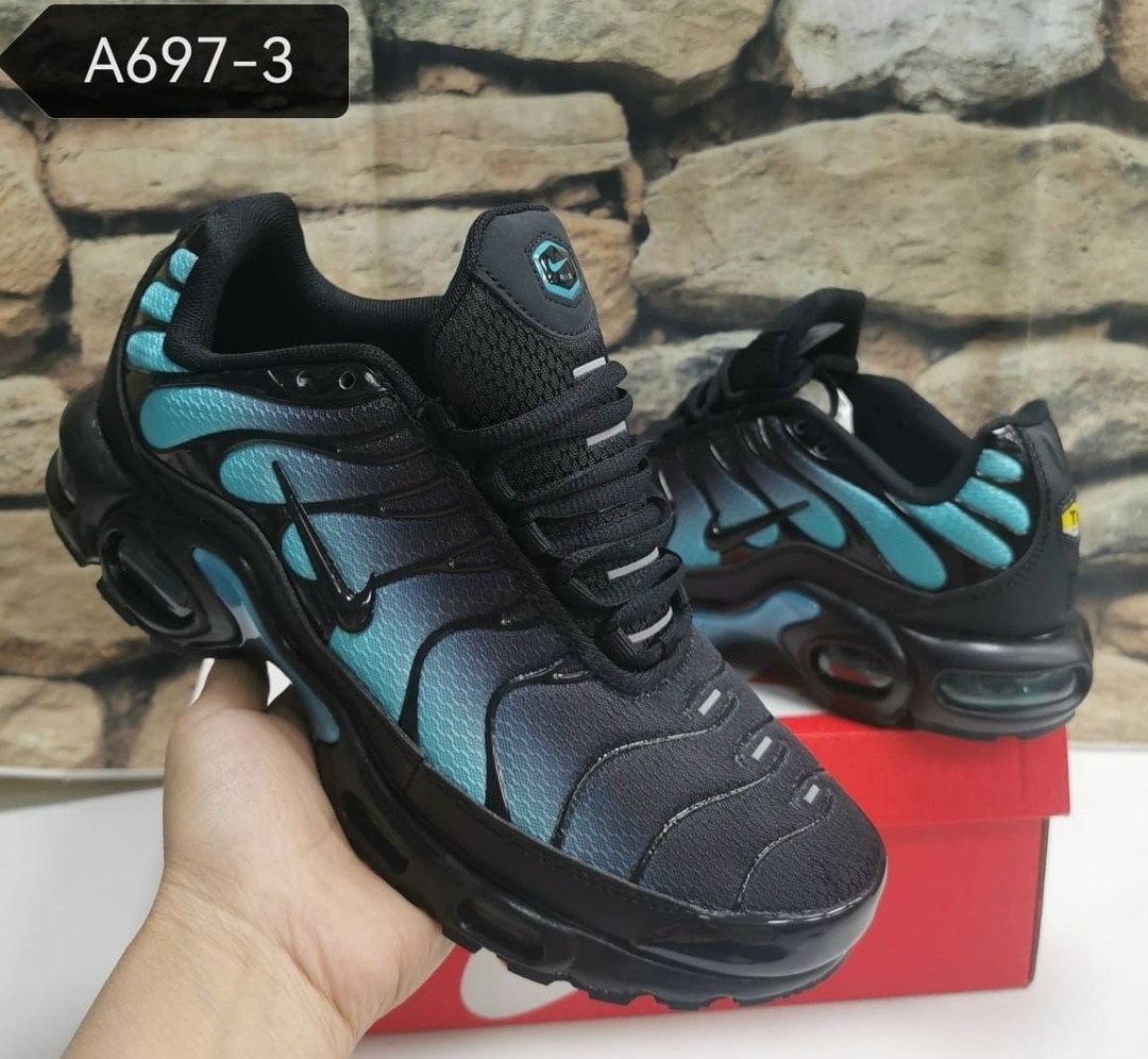 кроссовки nike air max tn plus,кроссовки мужские nike air max tn plus,nike tn air max plus black,кроссовки nike air max plus,кроссовки мужские nike air max tn