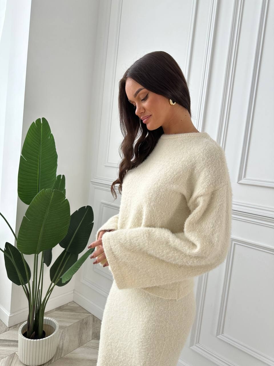 вязаная юбка,удлиненный джемпер,вязаные костюмы,женский джемпер,трикотажные костюмы